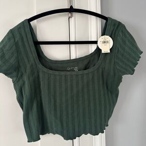 OFFLINE by Aerie Ribbed Scoop Neck Crop Top – Forest Green (Size M)